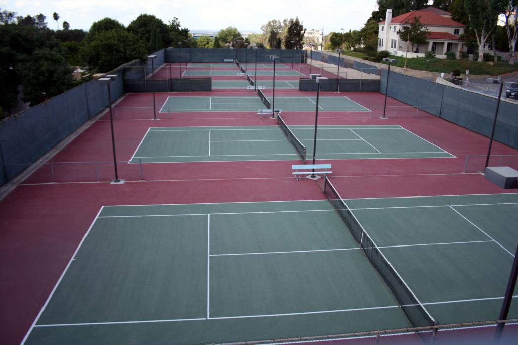 hard tennis court