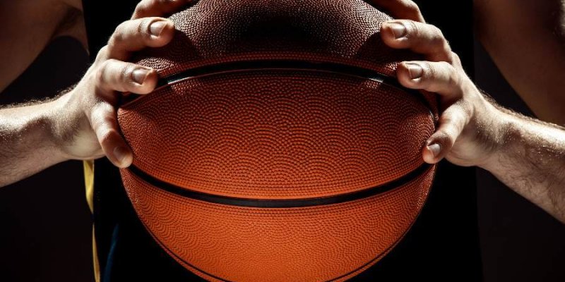 The Best Outdoor Basketballs Reviewed – A Top 8 List