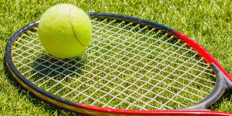 Types of Tennis Rackets – How to Choose the Best One